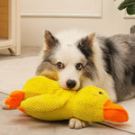 Load image into Gallery viewer, Large Duck-Shaped Squeaky Plush Toy for Dogs – Durable Teeth Cleaning Chew Toy
