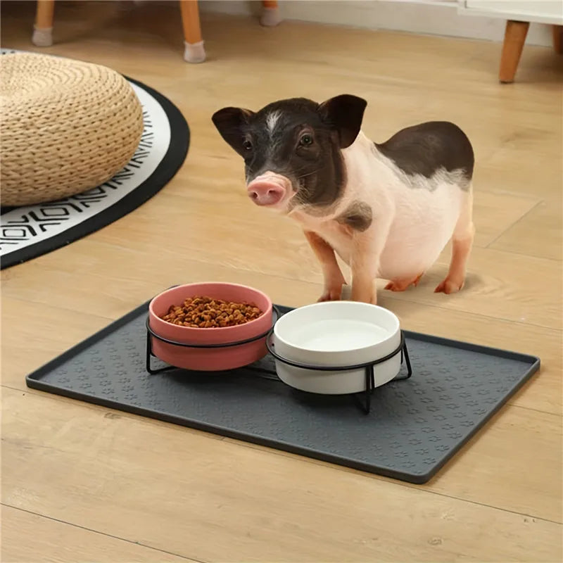 Waterproof Silicone Pet Placemat – Dog & Cat Feeding Bowl Mat