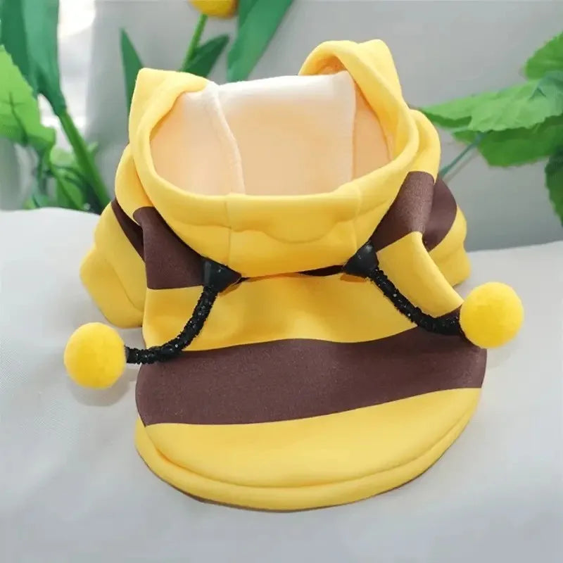 Cute Bee Pet Hoodie - Cozy Knit Sweatshirt for Dogs & Cats